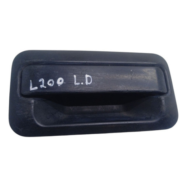 Maçaneta Mitsubishi L200 Lateral Direito 2008