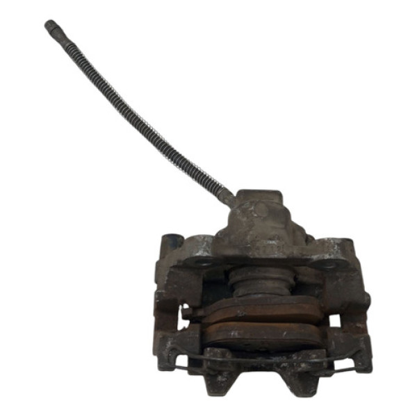 Pinça Traseira Esquerda C180 2011