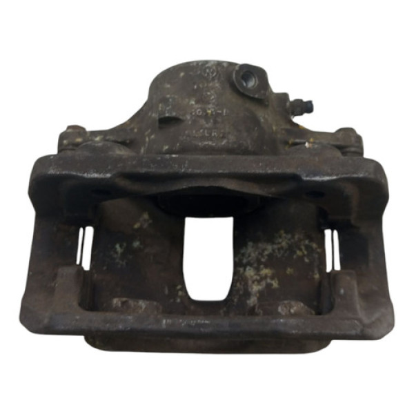 Pinça Dianteira Esquerda C180 2010