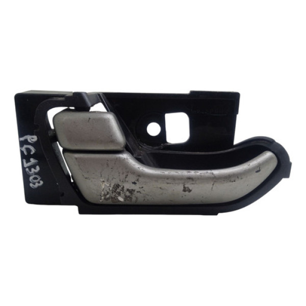 Maçaneta Dianteiro Esquerdo S10 2020