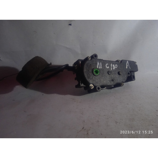 Trava Da Tampa Traseira Mercedes Ml C180 2011