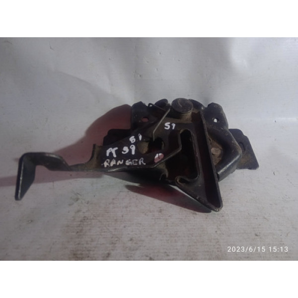 Trava Do Capô Ford Ranger 2010