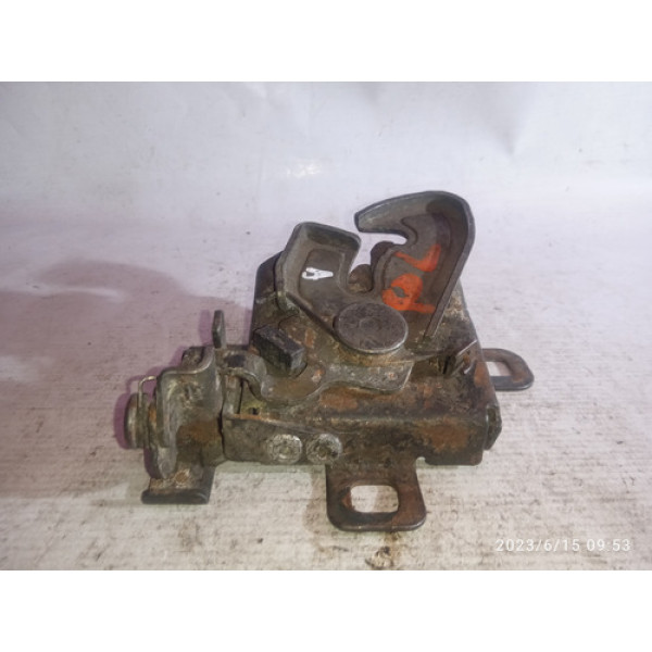 Trava Do Capô Fiat Palio 2012