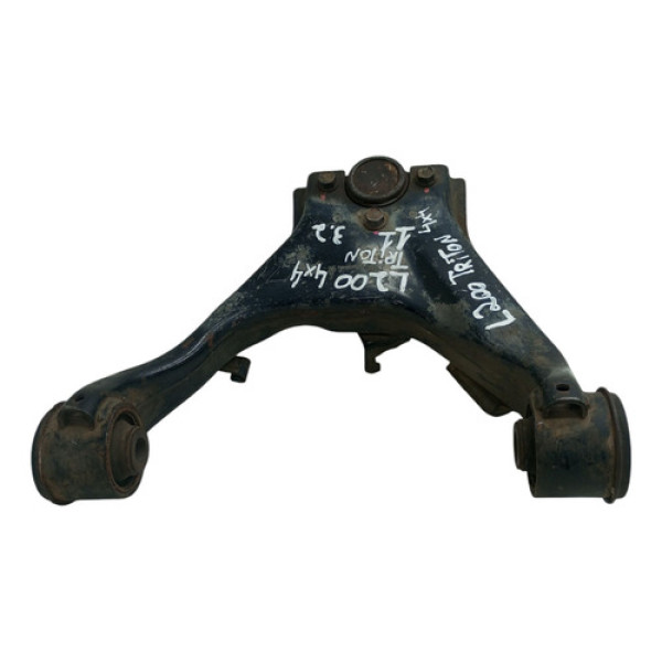 Bandeja Superior Dianteiro Esquerdo L200 3.2 4x4 2011