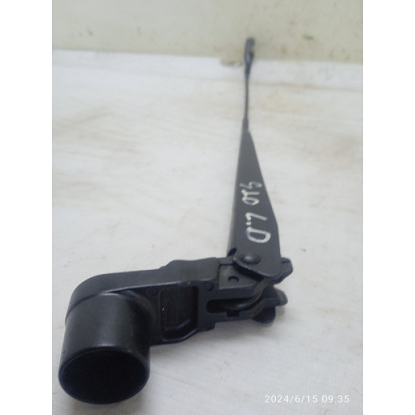 Aste Para Brisa Lado Direito S10 2017