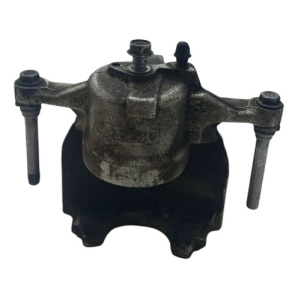 Pinça Dianteira Direita Corolla 2020