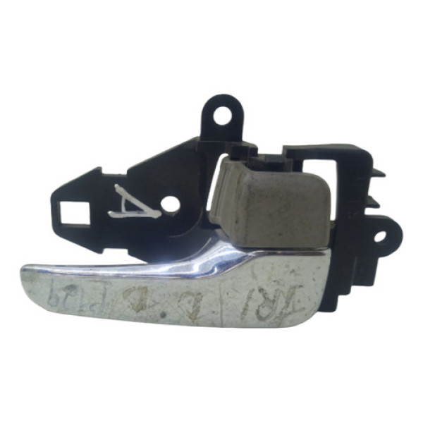 Maçaneta Dianteiro Direito Mitsubishi Triton 2009