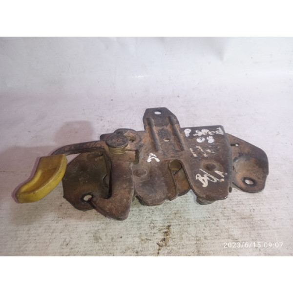 Trava Do Capô Mitsubishi Pajero Sport 2008