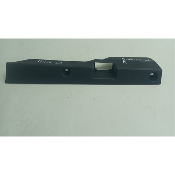 Moldura Botão Diagnóstico Hilux 2017 